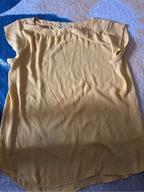 Reitmans Light Mustard Flutter Sleeve Blouse